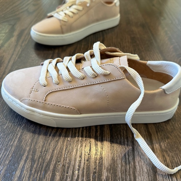 Soludos Ibiza Sneaker- bisque - Picture 7 of 7